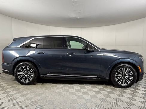 New 2026 Cadillac Escalade IQ Luxury 1 image 4