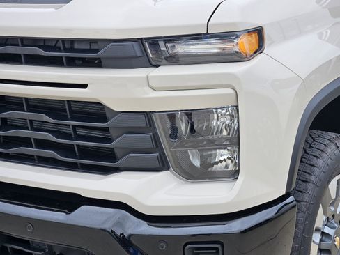 New 2026 Chevrolet Silverado 2500 Custom w/ Custom Convenience Package AWD/4WD image 11