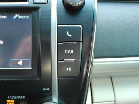 Used 2012 Toyota Camry LE FWD image 43