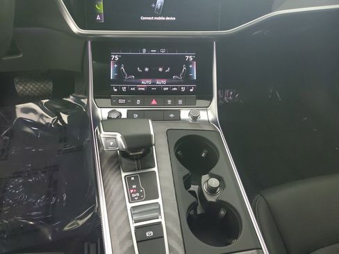 Used 2025 Audi A6 Premium Plus image 16