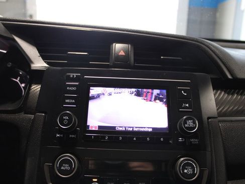 Used 2018 Honda Civic Sport image 23