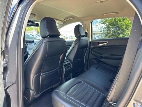 Used 2024 Ford Edge SEL image 15