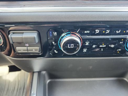 New 2026 GMC Sierra 2500 SLT w/ SLT Premium Package image 20