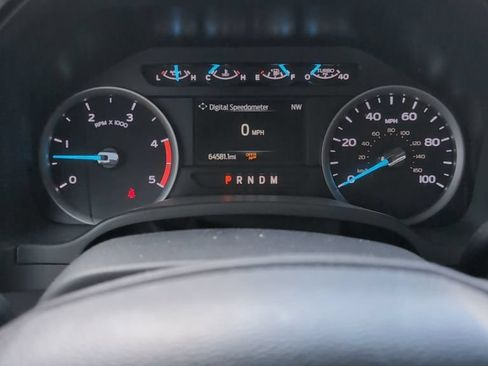 Used 2022 Ford F250 XLT w/ XLT Premium Package AWD/4WD image 13
