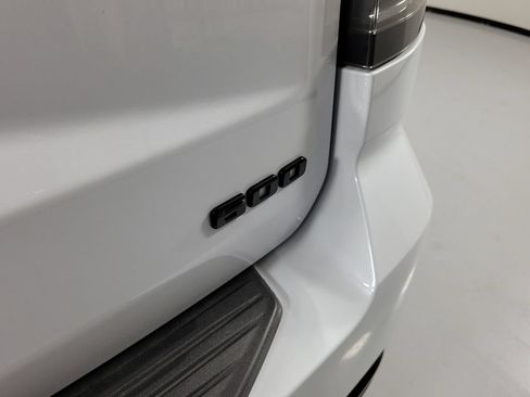 Certified 2026 Cadillac Escalade ESV Platinum Sport AWD/4WD image 6