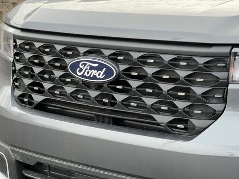 New 2025 Ford Maverick Lariat w/ 4K Tow Package AWD/4WD image 38
