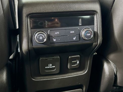 Used 2019 GMC Acadia Denali image 19