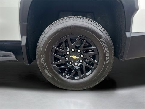 New 2026 Chevrolet Silverado EV LT w/ Plus Package image 10