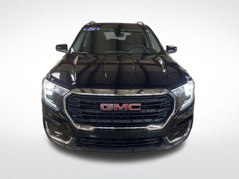 Certified 2024 GMC Terrain SLE w/ Driver Convenience Package image 9