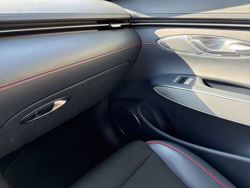 Used 2024 Genesis GV70 2.5T w/ Sport Prestige Package image 30