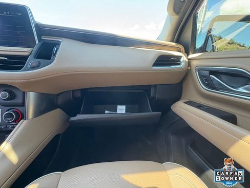 Used 2023 Chevrolet Tahoe Premier w/ Premium Package 2 AWD/4WD image 25