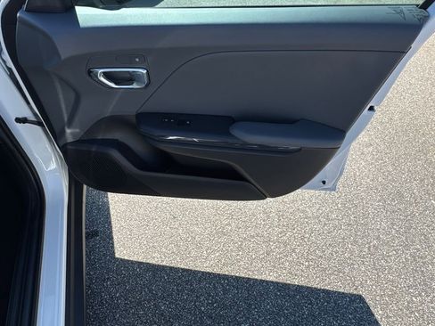 New 2026 Kia K4 EX FWD image 14