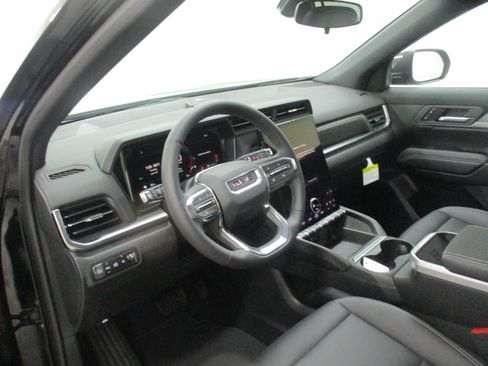 New 2026 GMC Terrain Elevation w/ Elevation Premium Package FWD image 12