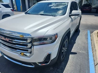 Used 2023 GMC Acadia SLT w/ Technology Package