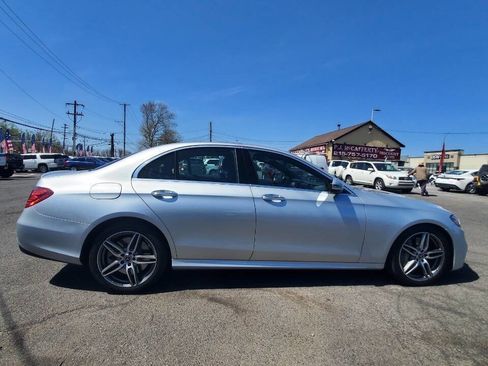 Used 2019 Mercedes-Benz E 450 4MATIC Sedan image 6
