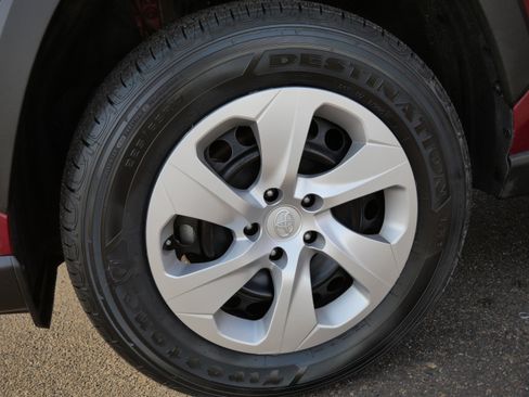 Certified 2024 Toyota RAV4 LE image 16