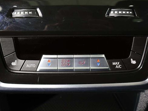 Used 2023 BMW X5 xDrive40i AWD/4WD image 58