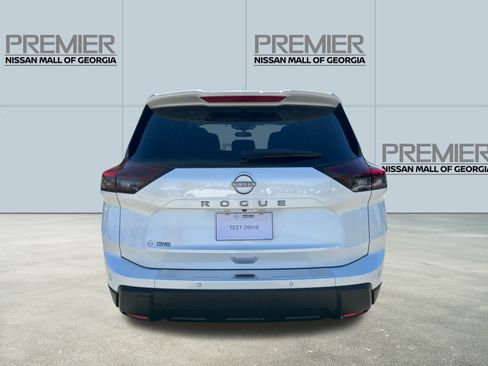 New 2026 Nissan Rogue SV w/ SV Premium Package image 6