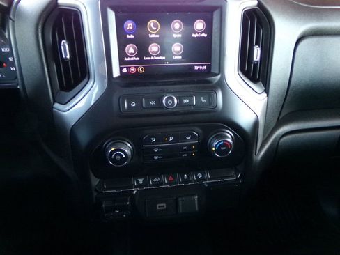 Used 2020 Chevrolet Silverado 2500 W/T w/ WT Convenience Package AWD/4WD image 16
