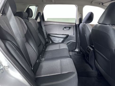 Used 2023 Nissan Rogue SV AWD/4WD image 28