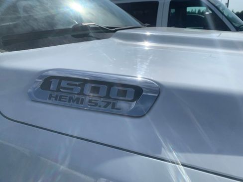 Used 2019 RAM 1500 Tradesman AWD/4WD image 7