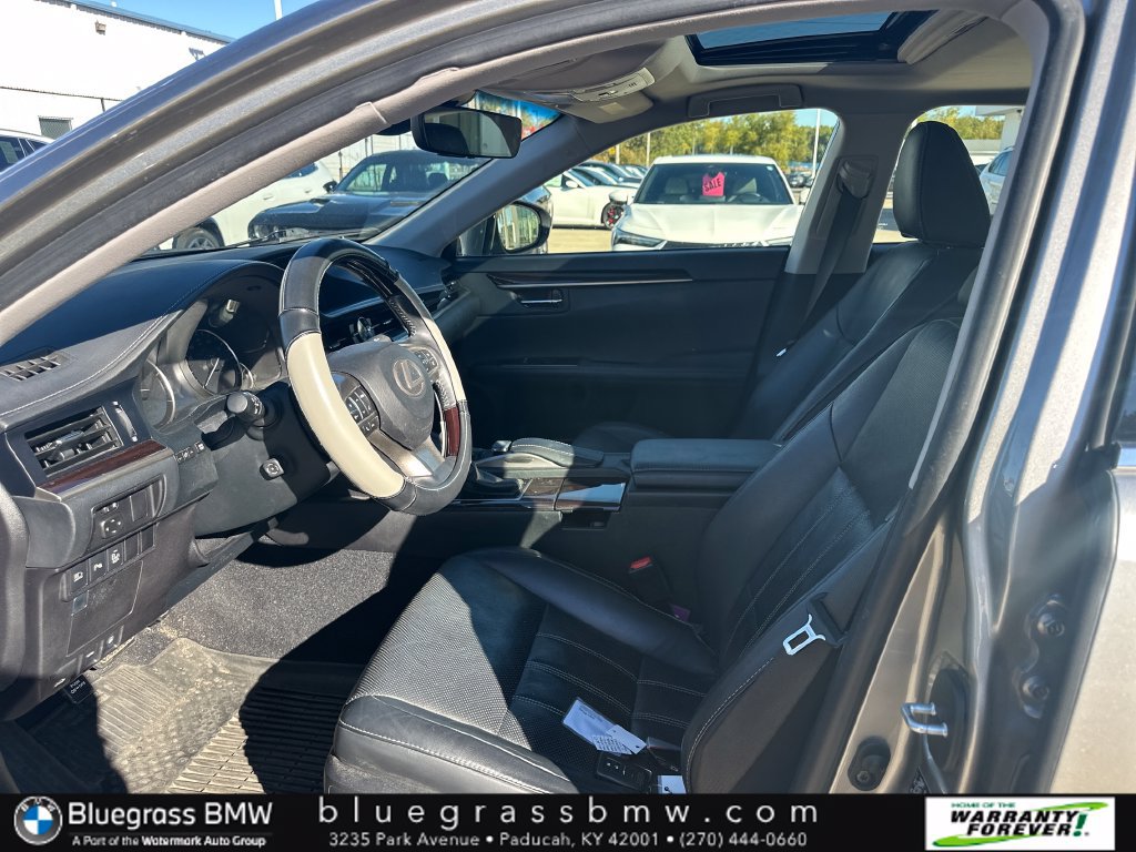 Used 2018 Lexus ES 300h FWD image 9