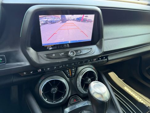 Used 2019 Chevrolet Camaro SS RWD image 14