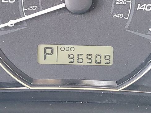 Used 2012 Subaru Forester 2.5X w/ Alloy Wheel Pkg image 15