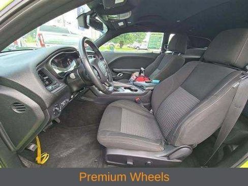 Used 2023 Dodge Challenger SXT w/ Blacktop Package RWD image 4
