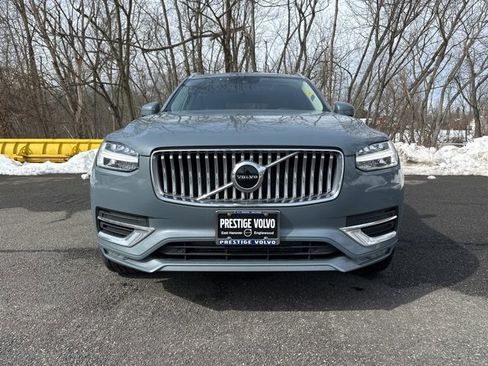 Used 2021 Volvo XC90 T6 Inscription w/ Climate Package image 2