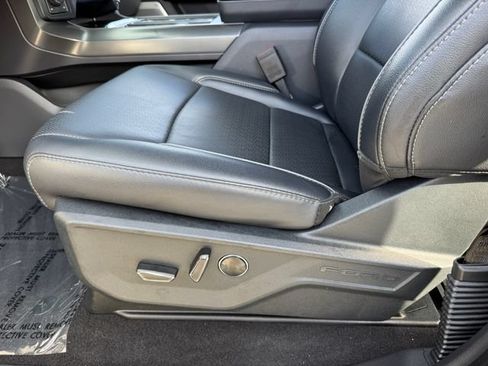 Used 2025 Ford F150 Lariat w/ Equipment Group 502A High AWD/4WD image 18