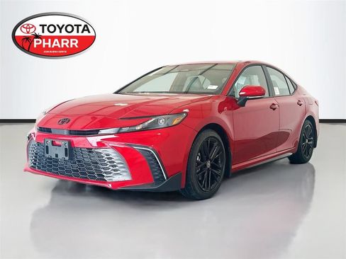New 2026 Toyota Camry SE FWD image 1