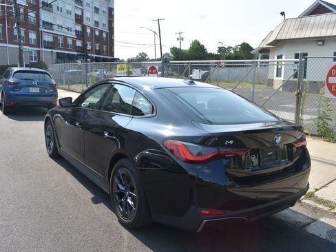 Used 2023 BMW i4 eDrive35 RWD image 8