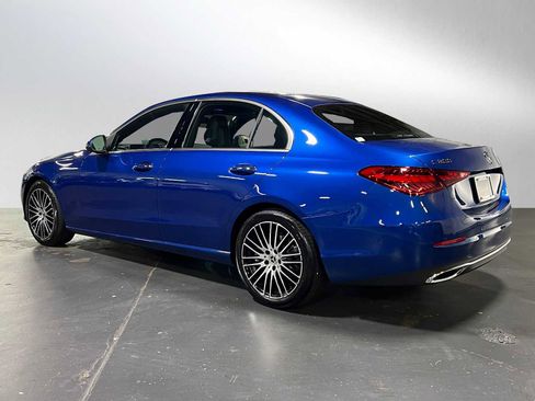 Used 2025 Mercedes-Benz C 300 4MATIC Sedan image 3