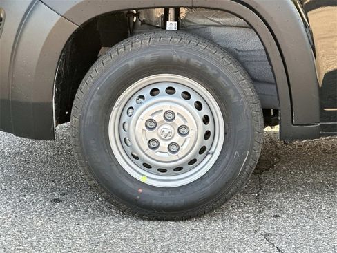 New 2026 RAM ProMaster 2500 w/ Convenience Group image 8