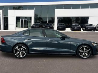 Used 2024 Volvo S60 B5 Plus FWD video 2