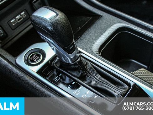 Used 2024 Nissan Sentra SV FWD image 32