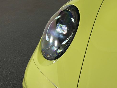 Used 2025 Porsche 911 Carrera 4 GTS AWD/4WD image 20