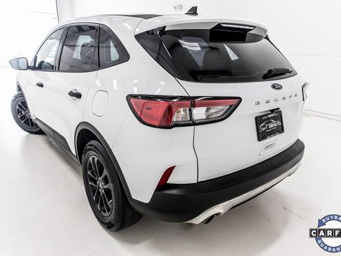 Used 2020 Ford Escape S image 5