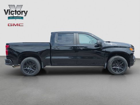 Used 2024 Chevrolet Silverado 1500 Custom RWD image 19