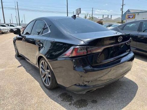 Used 2018 Lexus IS 300 F Sport w/ F Sport Package RWD image 4