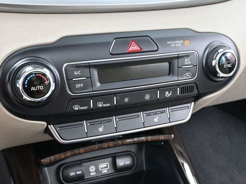 Used 2020 Kia Sorento EX FWD image 26