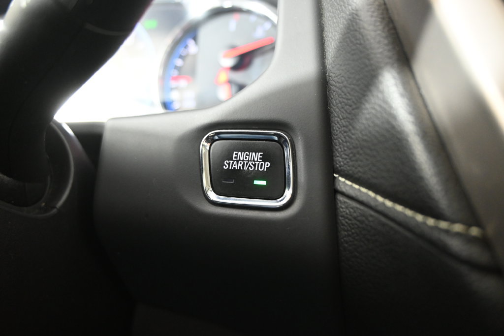 Used 2021 GMC Acadia Denali w/ GMC Pro Grade Package AWD/4WD image 35