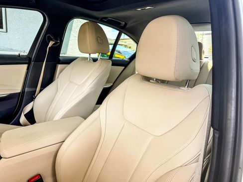 Used 2019 BMW 330i Sedan w/ Convenience Package RWD image 23