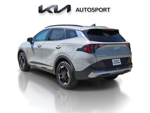 New 2026 Kia Sportage EX FWD image 10