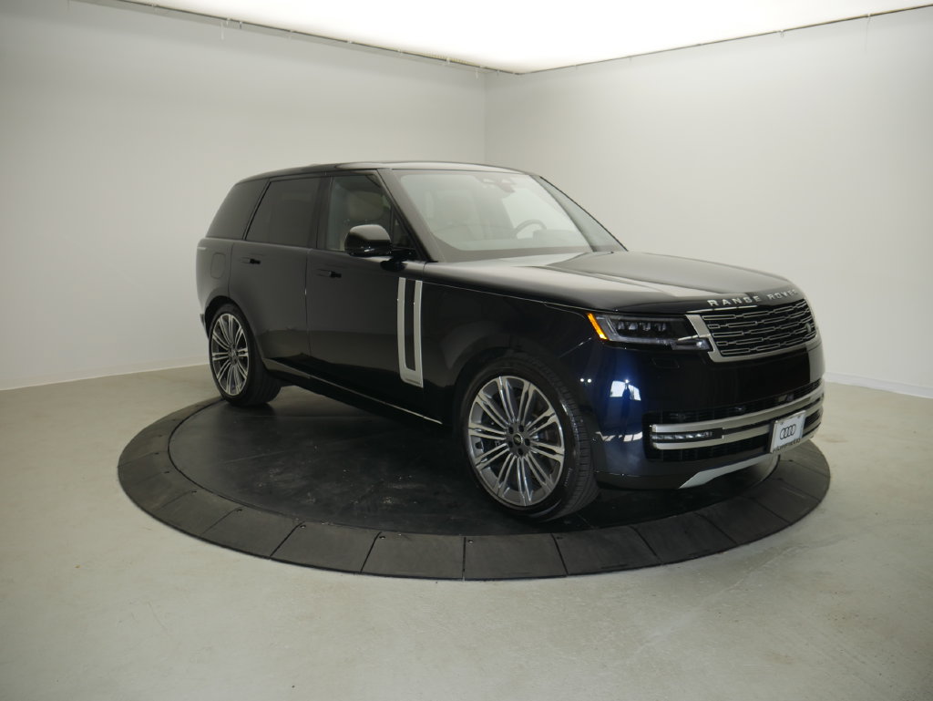 Certified 2025 Land Rover Range Rover Autobiography AWD/4WD image 7