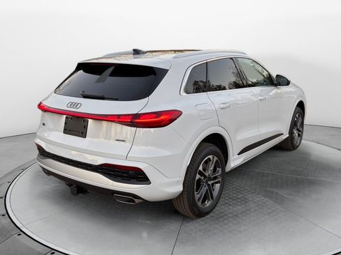 New 2025 Audi Q5 Premium Plus image 7