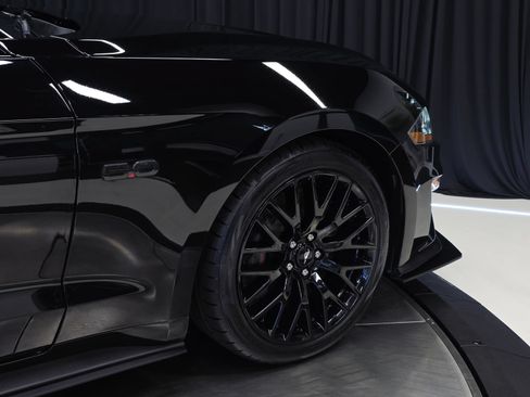 Used 2020 Ford Mustang GT Premium w/ GT Performance Package RWD image 43
