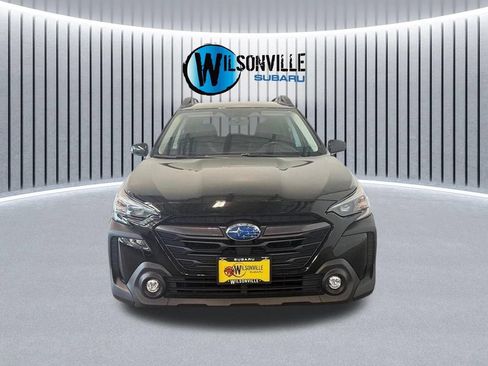Certified 2025 Subaru Outback Premium AWD/4WD image 6