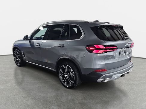 New 2026 BMW X5 xDrive40i image 7